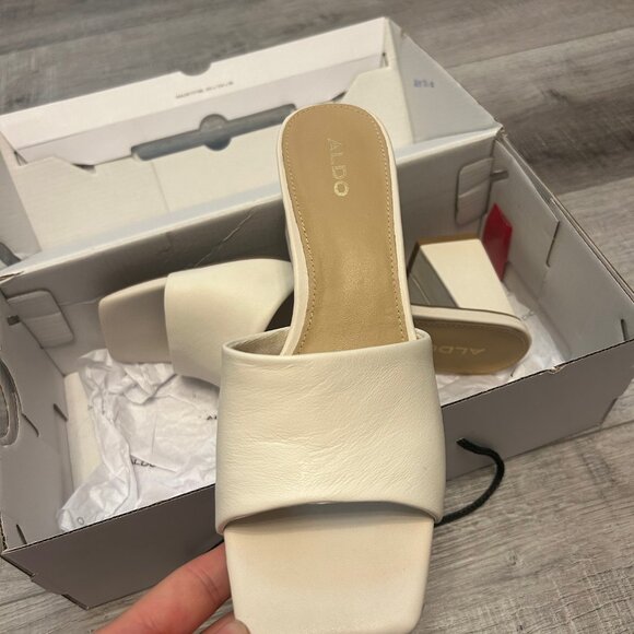 Ivory Mules - Picture 2 of 3